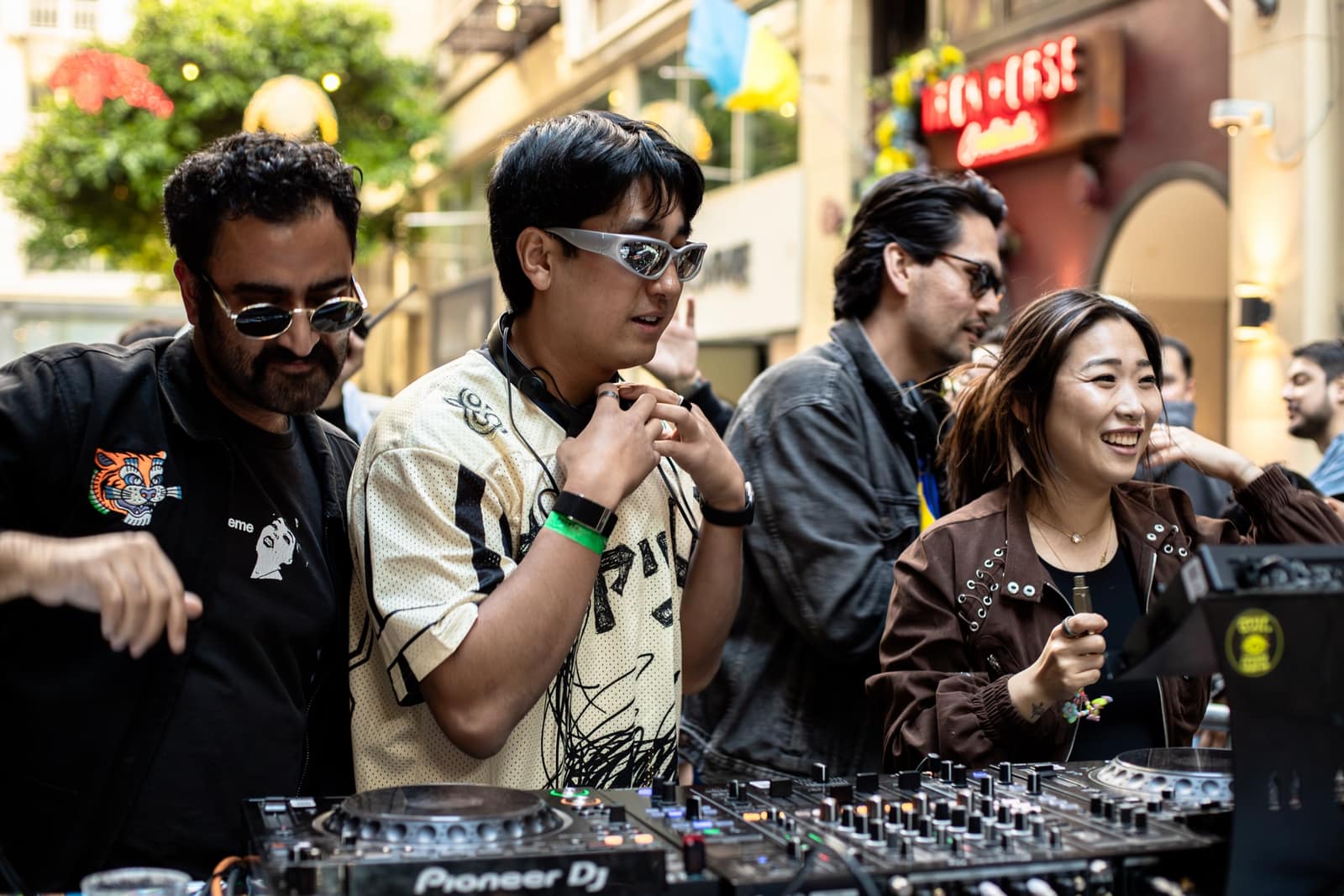 parked. vol.02 at maiden lane block party, san francisco — photo 6 of 8
